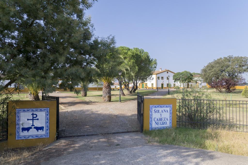 Casa Rural Dehesa de Solana Herrera de Alcántara Exterior foto
